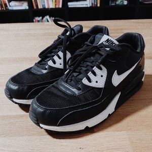 Nike Air Max 90s!